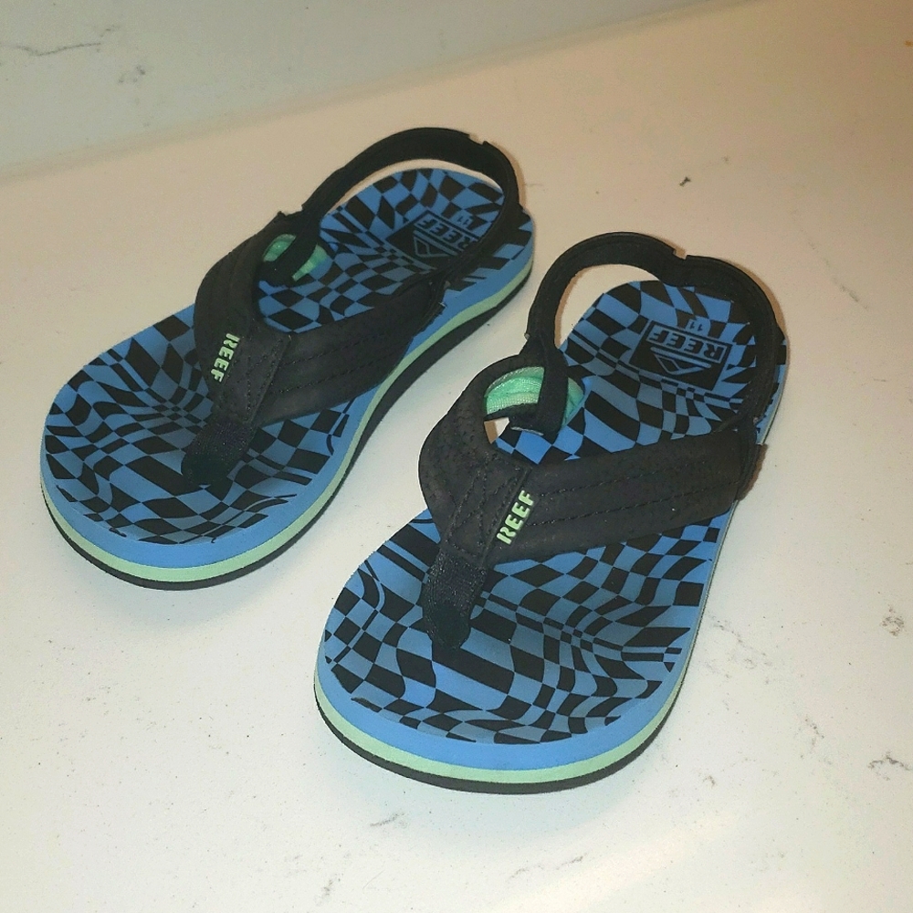 REEF Kids' Blue and Black Flip Flops